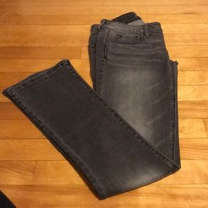 American Eagle Skinny Kick Jeans